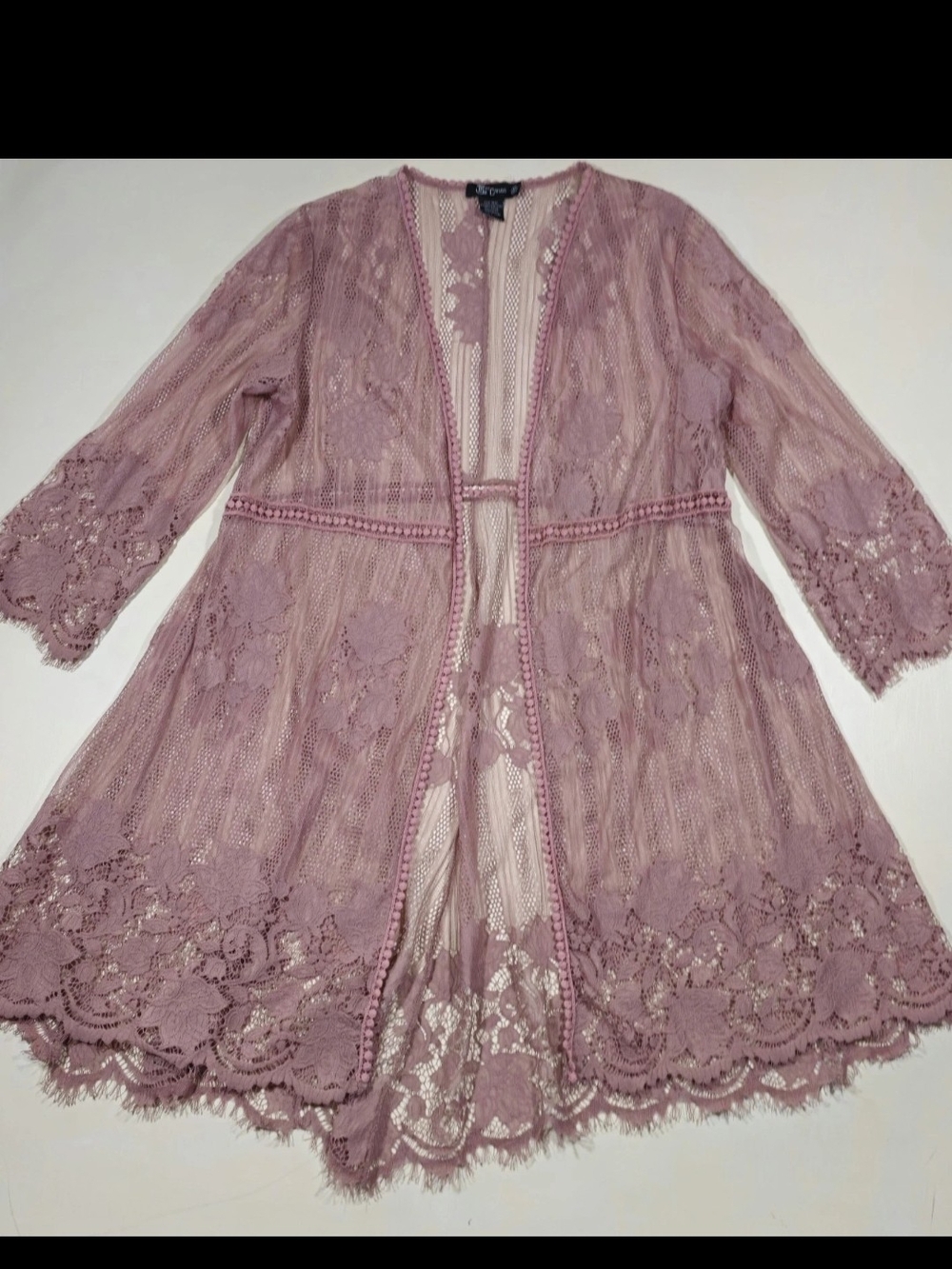 Miss Chievous Mauve Pink Floral Lace Kimono Cardigan. Size L